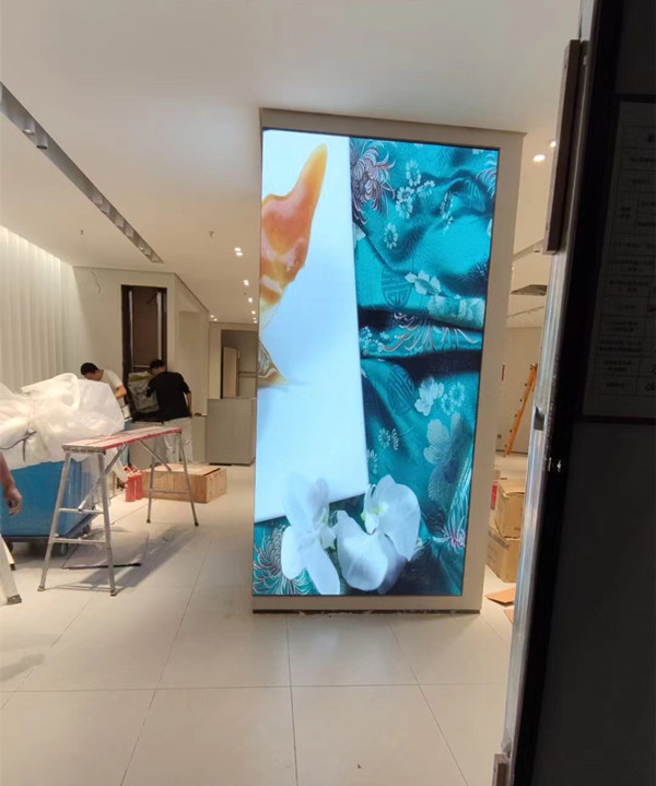 留坝商场门店转角LED显示屏